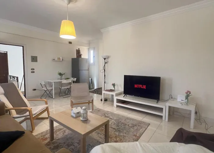 H-Residence 2 Bedroom Cozy Apartment In New Cairo Near Airport