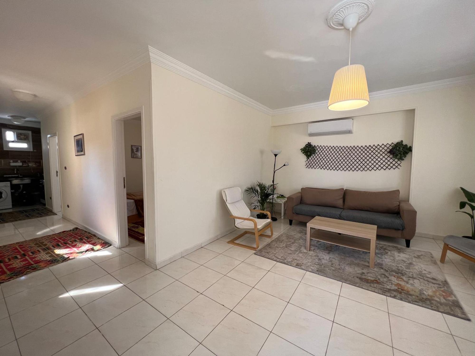 H-residence 2 Bedroom Cozy In New Near Airport Cairo